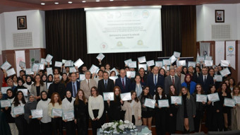 Konya’da ahşap sanatları yeniden doğuyor: 118 kursiyer sertifikalarını aldı