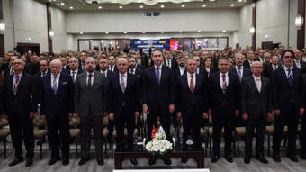 Bakan Alparslan Bayraktar Türkiye Madenciler Derneği Zirvesinde “söz verdi”