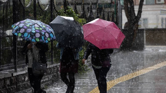 AKOM'dan İstanbul için soğuk hava ve sağanak uyarısı