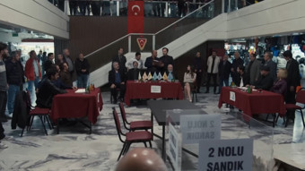 Veliaht 13 bölüm fragmanı izle! Veliaht 13 bölüm fragmanı 1. tanıtım izle Youtube