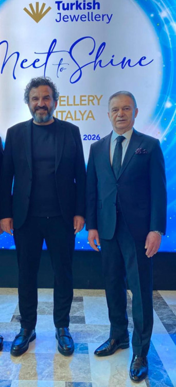 Burak Yakın, Mustafa Atayık