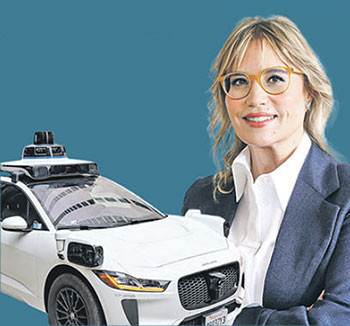 Sürücüsüz taksi Waymo sağa çekti, arka koltukta oturanlara kemer bağlattı - Resim : 2