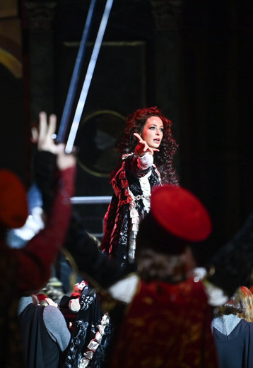 Bolşoy’un 350 kişilik dev kadrosu İstanbul’da ayakta alkışlandı - Resim : 3