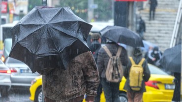AKOM duyurdu: İstanbul’a yağış ve serin hava geliyor! Sıcaklıklar düşecek