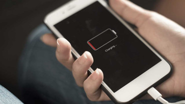Çinliler yine yaptığı yapacağını. Telefonlarda şarj sorunu tarih oluyor! Dünyada bir ilk; 10.000 mAh