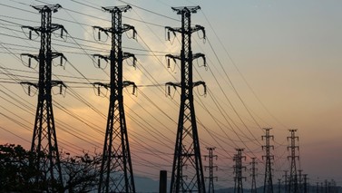 İlk çeyrekte sanayinin elektrik tüketimi geriledi