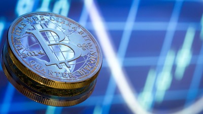 Bitcoin'de oynaklık da, balon uyarıları da artıyor