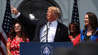 Trump sosyal medyayı mahkemeye veriyor