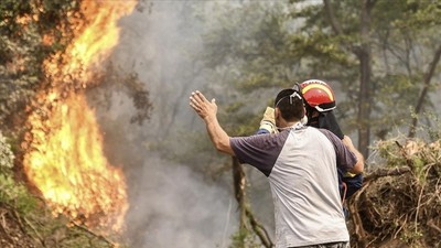 Yunanistan’daki yangınlara ordu müdahale edecek