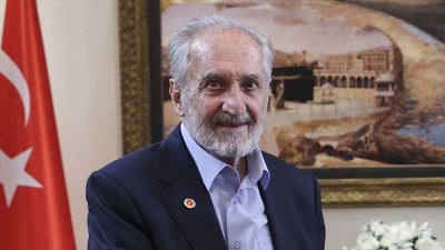 Saadet Partisi Yüksek İstişare Kurulu Başkanı Oğuzhan Asiltürk hayatını kaybetti