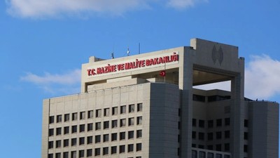 Hazine yarın 2 ihale düzenleyecek