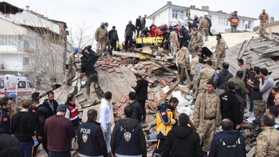 Malatya'da deprem: 1 ölü, 110 yaralı