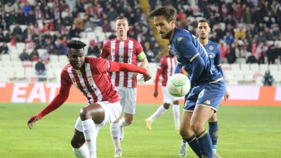 Fenerbahçe ve Sivasspor Avrupa'ya veda etti