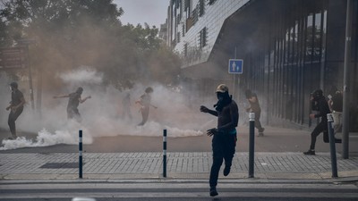 Fransa’da protestolar 5. gününde: 2000'e yakın gözaltı