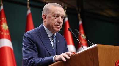 Erdoğan'dan şehit askerlerin ailelerine başsağlığı