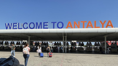 Antalya'ya 11 milyonu aşkın yabancı turist hava yoluyla geldi
