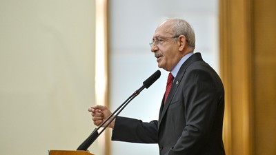 Tezkere tepkisi: Cumhurbaşkanı isterse yabancı silahlı kuvvetleri Türkiye'ye davet edecek