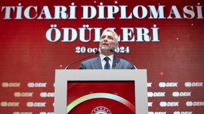 Bakan Bolat, 2024'ün ilk 19 gününe dair ihracat verilerini paylaştı