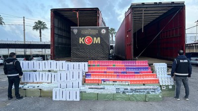 Mardin'de gümrük kaçağı 20 bin telefon ele geçirildi