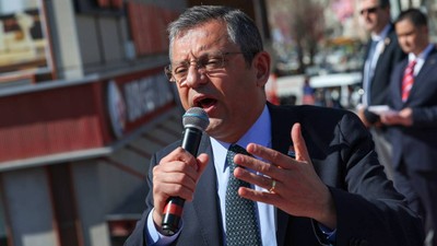 Özgür Özel, 'hesapladım' diyerek açıkladı: Emeklilerin talepleri için 690 milyar lira yeterli