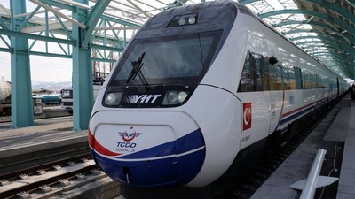 Ankara'daki YHT Garı'nda garanti edilen rakamın üçte biri yolcu geldi, şirketlere milyarlar ödendi