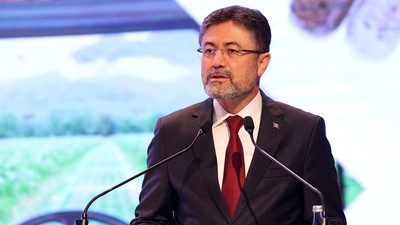 Bakan Yumaklı: Kesin hasar tespiti için ağaçların güneşi görmesi gerekiyor