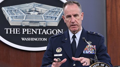 Pentagon: İran, İsrail'in saldırılarına karşılık vermemeli