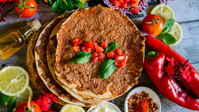 Bu lahmacun restoranlarından uzak durun! Bakın hangi etle lahmacun yapıyorlarmış