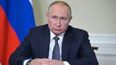 Putin: Batı'nın Rusya için oluşturduğu tehditlere kapsamlı şekilde karşılık verilecek