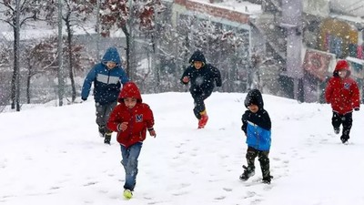 Yarın okullar tatil mi? Valilikler duyurdu: İşte 20 Şubat perşembe günü kar tatili olan iller...