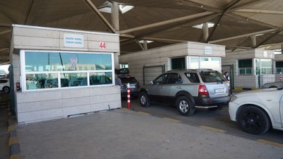 Yurt dışı çıkış harcında dijital ödeme dönemi başladı! Basılı harç pulu kaldırıldı
