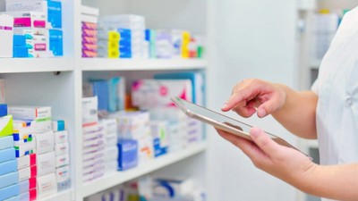 Eczacılardan muayene ücreti zammına tepki! TEİS: 30 bin eczane vezne olarak kullanılıyor