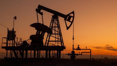 ABD'nin ticari ham petrol stokları arttı