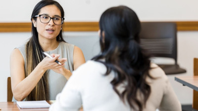 Hükümet harekete geçti: Çalışan annelere destek geliyor! İşte aranan şartlar...