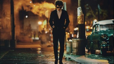 Ve sahnede Bob Dylan...
