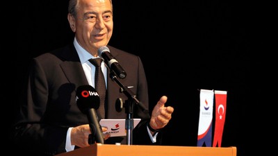 SANKO Holding Onursal Başkanı Zeki Konukoğlu’na hayırseverlik ödülü