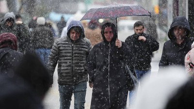 AKOM'dan yeni açıklama: Çarşamba gününe dikkat! İstanbul için kuvvetli kar yağışı uyarısı