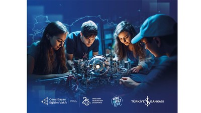 GençBizzTech Projesi ile liseli girişimci adayları yapay zekâ eğitimleriyle geleceğe hazırlanıyor