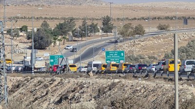 İsrail, Doğu Kudüs’ün kuzeyindeki Hizma beldesinin iki girişini kapattı