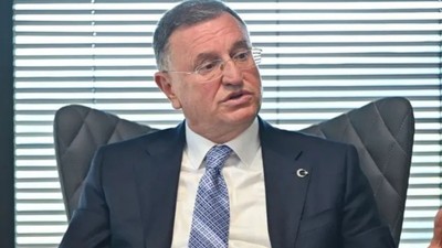 Hatay eski Belediye Başkanı Savaş, CHP kurultayının iptali için dava açtı