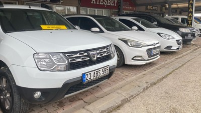 Oto pazarında yaprak kıpırdamıyor! Sıfır otomobildeki indirim, ikinci el araç piyasasını vurdu