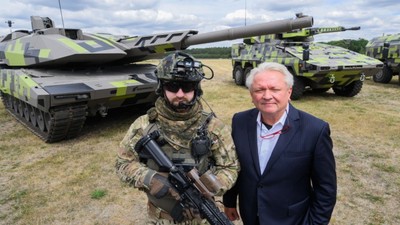 Büyük savunma sanayi şirketi Rheinmetall CEO'su: Avrupa'nın silah depoları boş