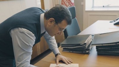 SON DAKİKA: Ekrem İmamoğlu resmen cumhurbaşkanı aday adayı oldu