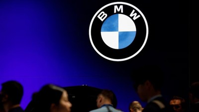 Otomobil devi BMW’den kritik karar! 600 milyon sterlinlik yatırım askıya alındı