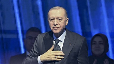 AK Parti'de genel başkan yardımcılığı sayısı 19'a yükseldi