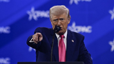 Trump: Ukrayna'dan alabileceğimiz her şeyi istiyoruz