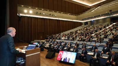 Yeni yönetimde kimler var? Değişim yüzde 52’yi geçti! İşte AK Parti'nin MKYK'sında yer alan 75 isim
