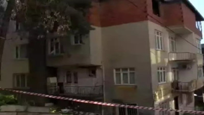 İstanbul Pendik'te panik anları! 4 katlı bina tahliye edildi