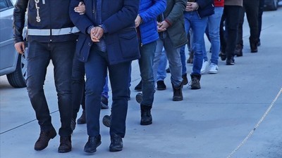 TSK'da FETÖ operasyonu: Gözaltı kararı verilen 56 asker yakalandı