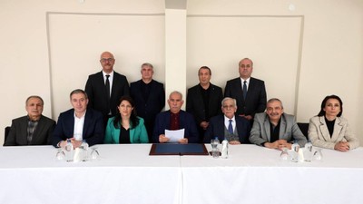 Kulis: 2 kamera her şeyi kaydetti, teröristbaşı Öcalan metni okudu! Süreç nasıl ilerleyecek?